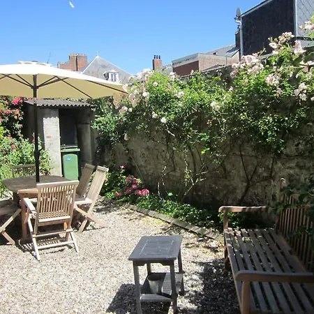 Le Huis Clos : Maison Avec Jardin Clos Et Garage * Dieppe