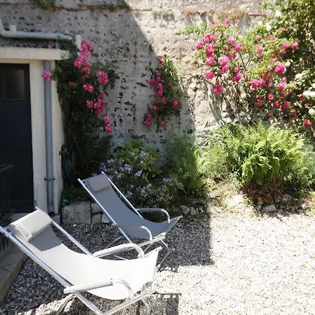 Le Huis Clos : Maison Avec Jardin Clos Et Garage Ferienhaus Dieppe