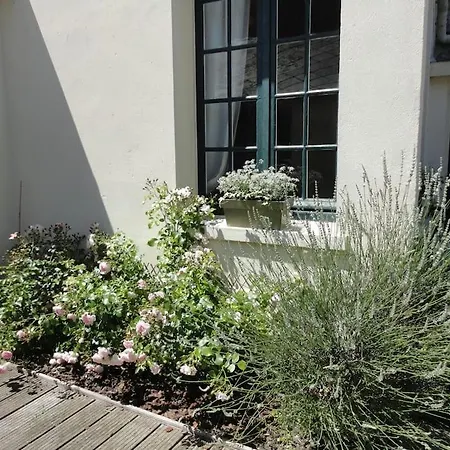 Le Huis Clos : Maison Avec Jardin Clos Et Garage * Dieppe
