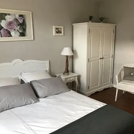 Le Huis Clos : Maison Avec Jardin Clos Et Garage